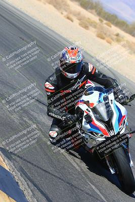 media/Feb-13-2022-SoCal Trackdays (Sun) [[c9210d39ca]]/Turn 7 Inside (1040am)/